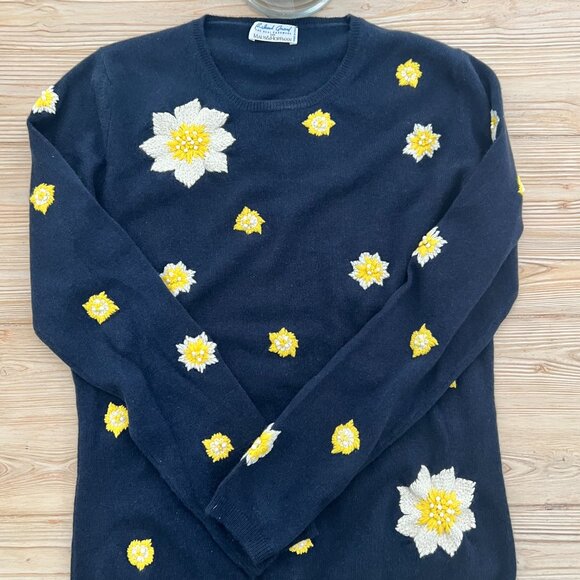 Richard Grand 100% Cashmere Floral & Pearl Embellished Sweater – Size Small - Picture 1 of 5